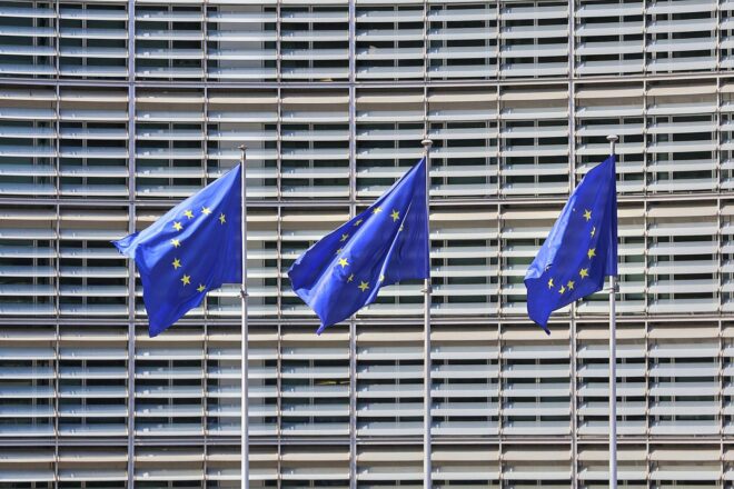 EU will Cloud-Geschäfte von Amazon und Microsoft regulieren