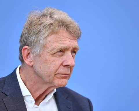 Helmut Frister spricht über bioethische Abstimmungen im Bundestag, einschließlich der AfD.