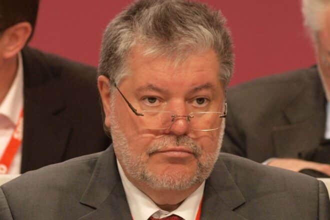 Ex-SPD-Chef Beck warnt Regierung vor Reform-Überforderung