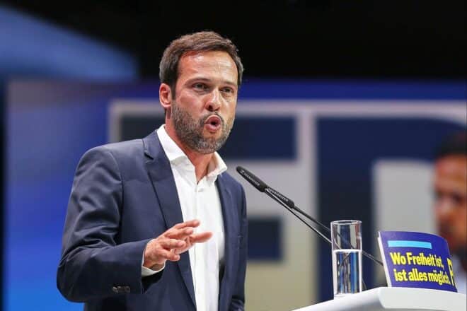 FDP-General Hagen fordert Volksabstimmungen auf Bundesebene