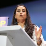 Nadin Zaya im politischen Kontext, deutlich, kritisch, im Gespräch über FDP-Richtungsdiskussionen.