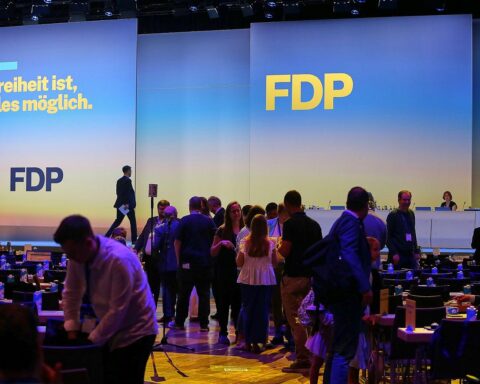 FDP-Parteitag mit steigenden Mitgliederzahlen und neuem Führungsteam in Berlin.
