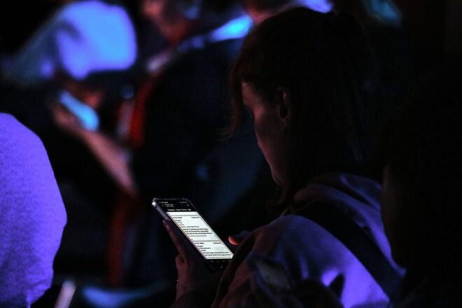 Fast jeder Haushalt in Sachsen-Anhalt besitzt ein Mobiltelefon