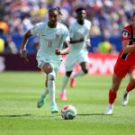 Frankreich jubelt nach 3:1-Sieg gegen Norwegen, sichert Gruppensieg bei WM 2026.