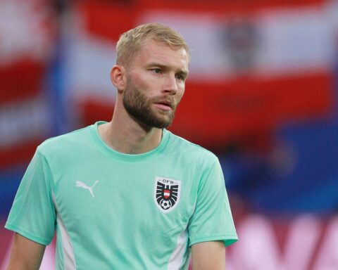 Österreichische Fußballspieler jubeln nach Sieg gegen Jordanien bei der WM in Santa Clara.