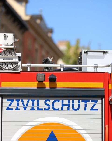Zivilschutz, Krisenbewältigung, Bevölkerungsvorsorge, militärische Unterstützung, Zusammenarbeit von Behörden und Organisationen.