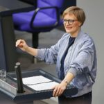 Franziska Brantner kritisiert Blockaden im deutsch-französischen Kampfflugzeugprojekt der Bundesregierung.