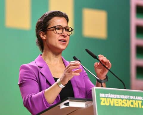 Hannah Neumann betont deutsch-polnische Zusammenarbeit in Bildung, Sicherheit und Grenzregionen.