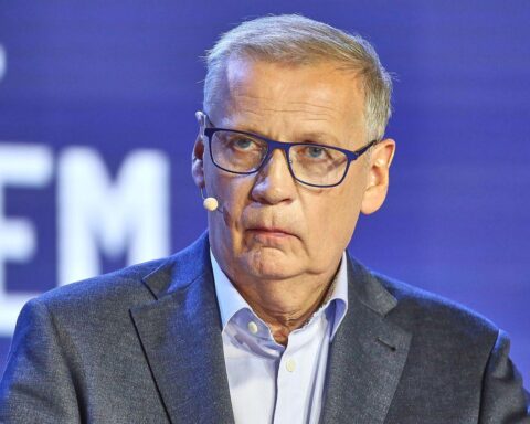 Günther Jauch erhält Verdienstorden in Potsdam für Engagement in Kultur und Denkmalschutz.