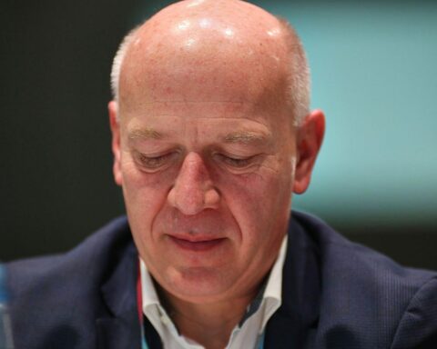 Spitzenpolitiker im Gespräch über Berliner Themen: Mietendeckel, Wohnraum, Gesundheit, Untätigkeit.
