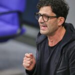 Luigi Pantisano spricht über Rentenreformen und gerechte Beiträge für alle Berufsklassen.