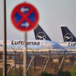 Lufthansa-Flugzeug fällt am Flughafen Frankfurt auf die Nase, zahlreiche Verletzte unter Mitarbeitern.