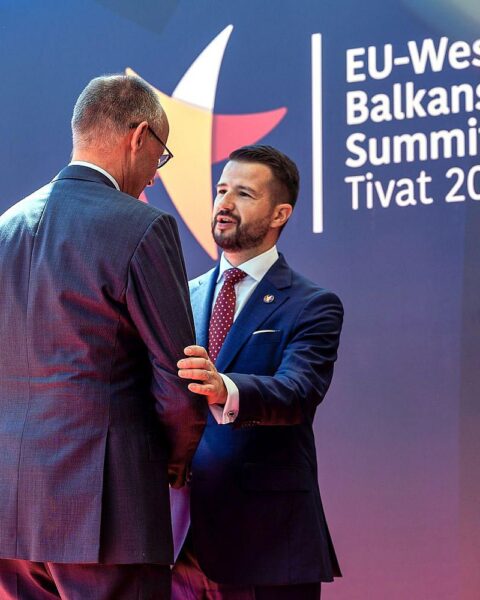 Friedrich Merz und Jakov Milatovic diskutieren über EU-Erweiterung beim Gipfel in Montenegro.