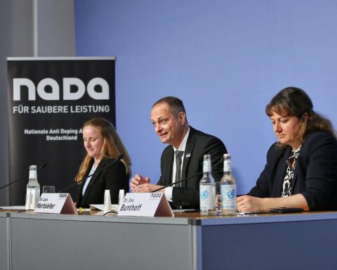 NADA-Jahres-Pressekonferenz, Fokus auf neuen Welt-Anti-Doping-Code, Harmonisierungsansatz, Menschenrechte im Sport.