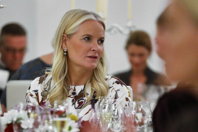 Norwegische Kronprinzessin Mette-Marit hat eine neue Lunge