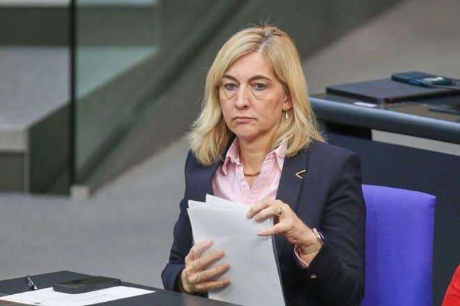 Patientenschützer kritisieren Warkens Pflegereform