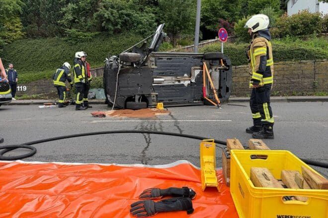 Schwerer Verkehrsunfall in Mettmann