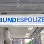 Bundespolizei festnimmt gesuchten Rumänen am Badischen Bahnhof, Nachtzug Richtung Deutschland.