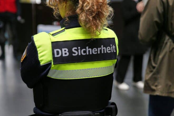 Sicherheitsbericht 2025: Mehr Vorfälle in NRW-Nahverkehrszügen