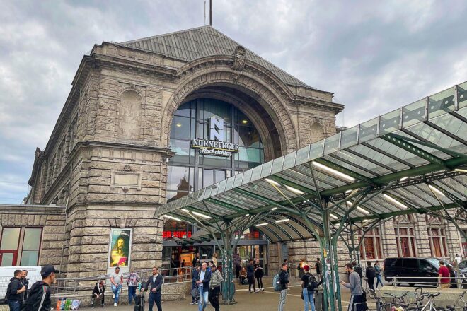 Streit im Nürnberger Hauptbahnhof endet in Schlägerei