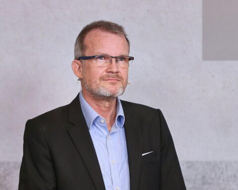 Jens Baas warnt vor Anhebung der Beitragsbemessungsgrenze und deren Risiken für die GKV.