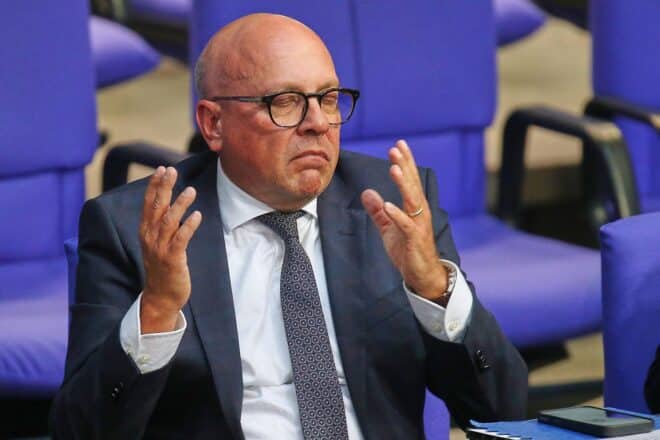Throm fordert Sanktionen gegen GEAS-Verweigerer
