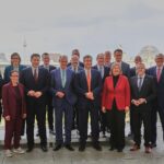 Koalitionsgespräch im Kanzleramt: Vertreter diskutieren Reformen für Wirtschaft und Sozialsysteme.