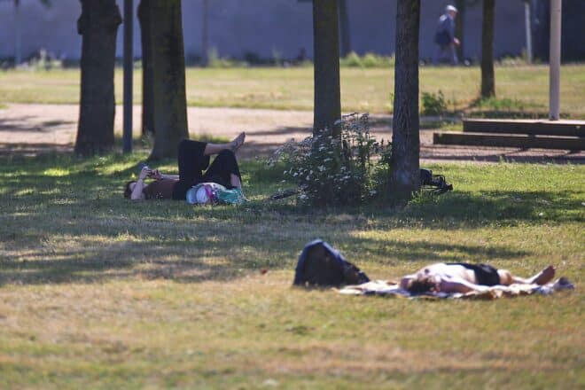Umfrage: Mehrheit für "Hitzefrei" ab 35 Grad