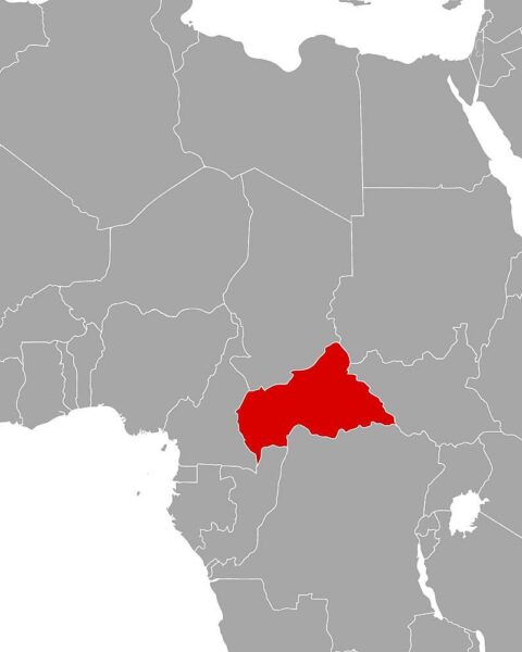 Bild: Gerichtssaal in Bangui, Richter, Anwälte, Vorwürfe gegen Francois Bozizé wegen Verbrechen.