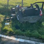 Schwerer Verkehrsunfall mit Rettungsdienst und Feuerwehr im Kreuzungsbereich der B482.