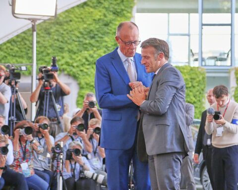Friedrich Merz und Emmanuel Macron treffen sich im Kanzleramt zur Vorbereitung des E5-Gipfels.