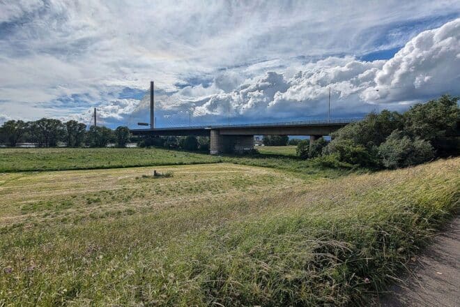 "Lenkungskreis" für gesperrte Bonner Rheinbrücke nimmt Arbeit auf