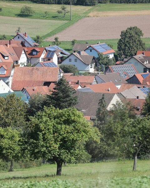 Dorfhäuser im Archiv: unbebaute Grundstücke in Sachsen-Anhalt – Kaufwerte 2025, Preise pro Quadratmeter.