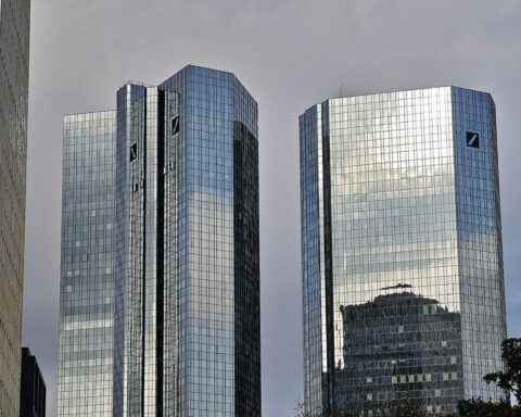 Deutsche-Bank-Zentrale in Frankfurt am Main bei Durchsuchungsermittlungen, Archivfoto der dts Nachrichtenagentur.