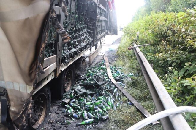 Bier-Laster auf der A27 in Bremen ausgebrannt
