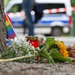 Nach Todesfahrt beim CSD: abgesperrter Berliner Tatort mit Einsatzkräften, Verletzten und Polizei.