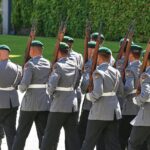 Bundeswehr-Soldaten im Archiv: fehlende rund 2.000 Soldaten für Brigade in Litauen.