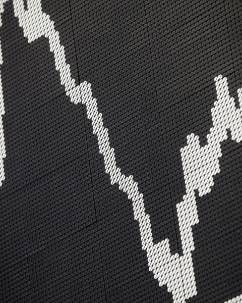 Anzeigetafel in der Frankfurter Börse: DAX startet am Donnerstag mit Verlusten, überblicken Kursentwicklung und Wirtschaftsnews.