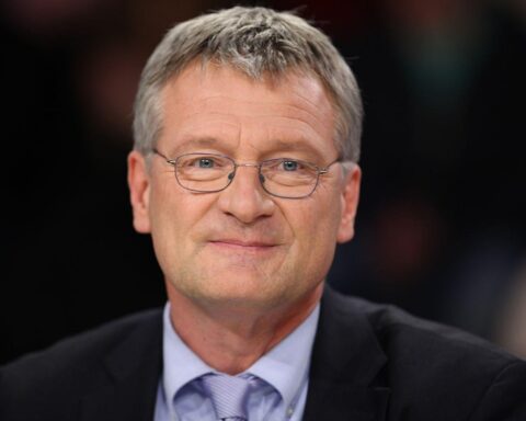 Jörg Meuthen (Archiv) blickt kritisch zurück, Thema AfD-Machtkampf und Rechtsextremismus.
