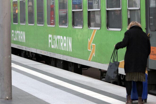 Flix sieht Nachteile für Deutsche Bahn durch Italo-Einstieg
