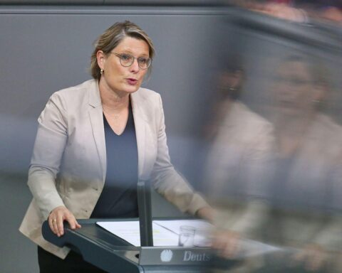 Stefanie Hubig fordert "Nur Ja heißt Ja"-Prinzip zum Schutz sexueller Selbstbestimmung im Bundesrat.