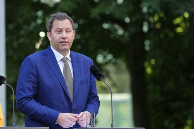 Lars Klingbeil spricht im ARD-Interview über Reformen und Neuverschuldung der Bundesregierung.