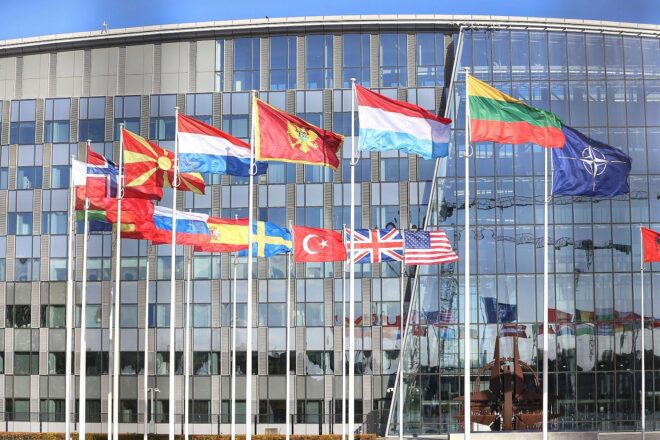 Lettlands Präsident kritisiert schleppende Nato-Aufrüstung