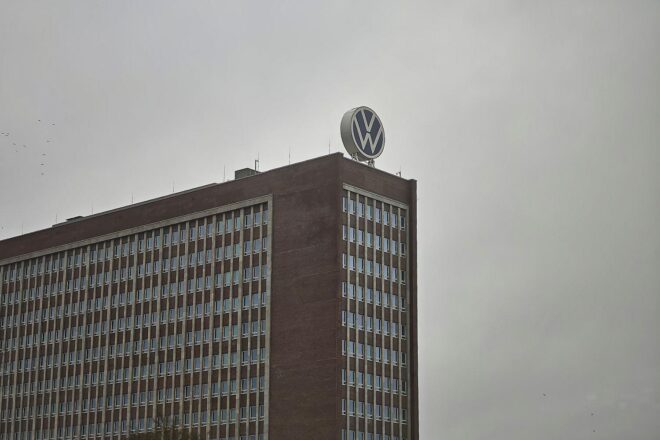 Linke kritisiert VW-Sparpläne scharf