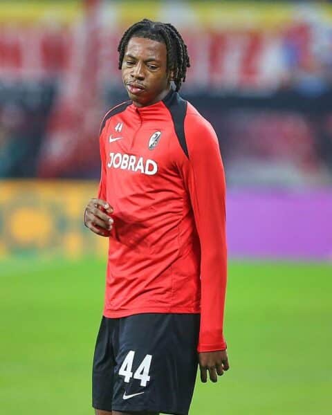 Johan Manzambi im SC-Freiburg-Trikot (Archivfoto), Wechsel zu Aston Villa angekündigt.