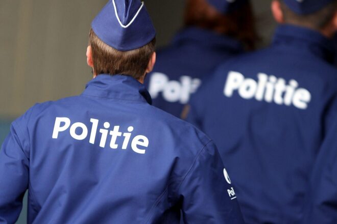 Mehrere Tote und Verletzte bei Hochhausbrand in Antwerpen