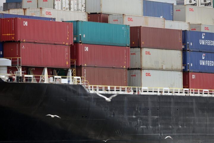 Container und Chips: Nexperia steigert nach Engpässen wieder Produktionskapazitäten in Hamburg.