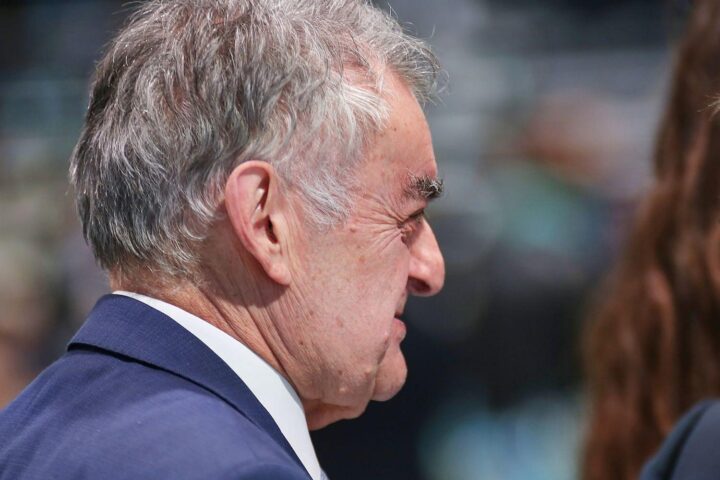 Innenminister Herbert Reul im Parlamentarischen Untersuchungsausschuss, Archivfoto, Diskussion zum Terroranschlag von Solingen.