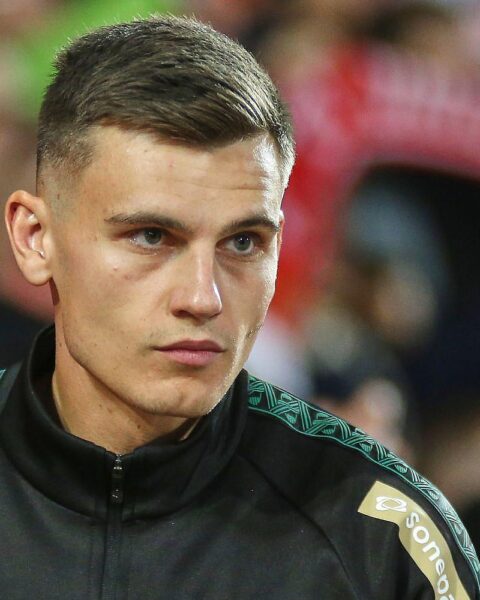 Yannik Engelhardt im SC-Freiburg-Trikot (Archivfoto), Mittelfeldspieler wechselt zurück nach Freiburg.