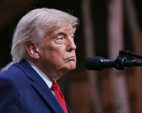 Donald Trump im Archiv, im Kontext von drohender Abgabe für die Straße von Hormus und Iran-Krieg.